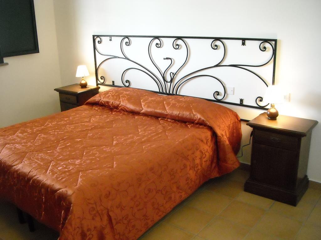 Agriturismo San Matteo タルクイーニア 部屋 写真